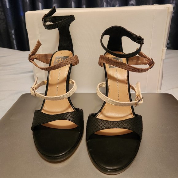 DV by Dolce Vita - Picture 5 of 6